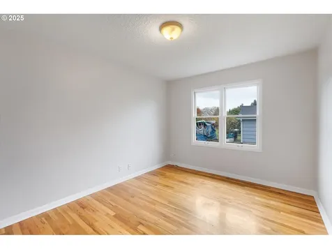 1706 Lord Street Kelso WA 98626