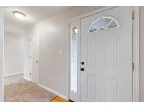 1706 Lord Street Kelso WA 98626