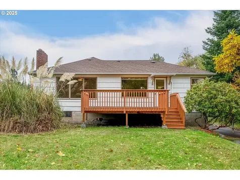 1706 Lord Street Kelso WA 98626