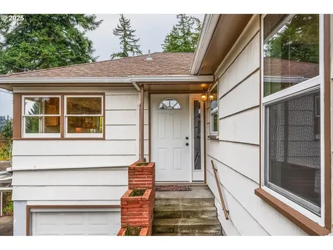 1706 Lord Street Kelso WA 98626