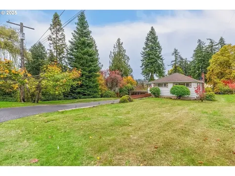 1706 Lord Street Kelso WA 98626