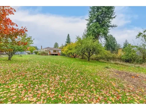 1706 Lord Street Kelso WA 98626