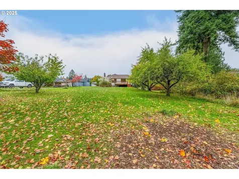 1706 Lord Street Kelso WA 98626