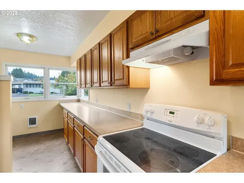 1706 Lord Street Kelso WA 98626