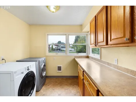 1706 Lord Street Kelso WA 98626