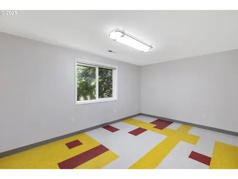 10300 NE 65th Avenue Vancouver WA 98686