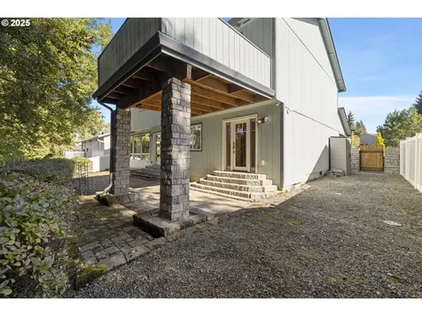 10300 NE 65th Avenue Vancouver WA 98686