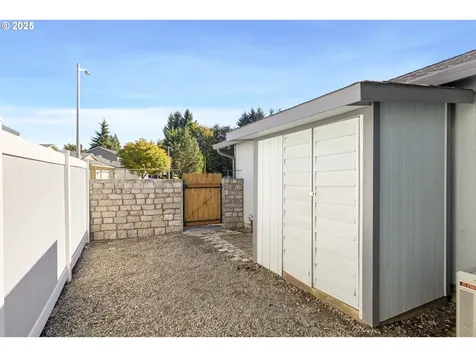 10300 NE 65th Avenue Vancouver WA 98686