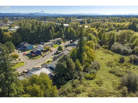 10300 NE 65th Avenue Vancouver WA 98686