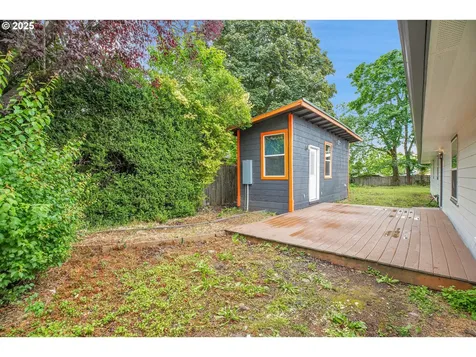 4214 SE 99th Avenue Portland OR 97266