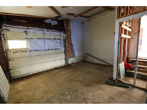 560 State Street North Bend OR 97459