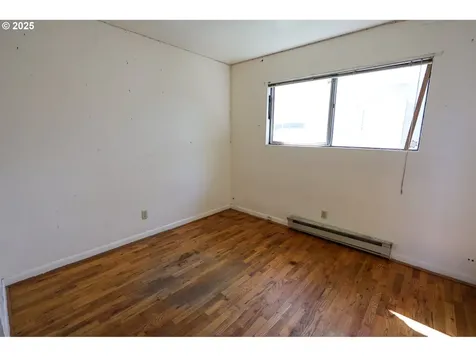 560 State Street North Bend OR 97459