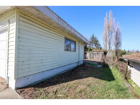 560 State Street North Bend OR 97459