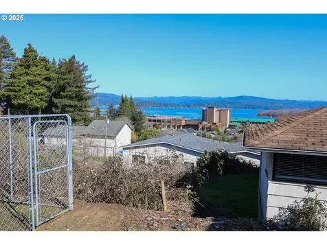 560 State Street North Bend OR 97459