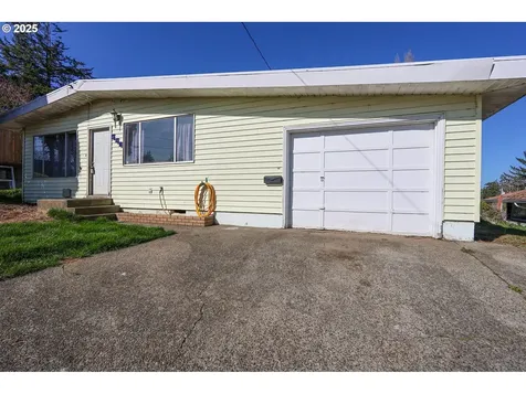 560 State Street North Bend OR 97459
