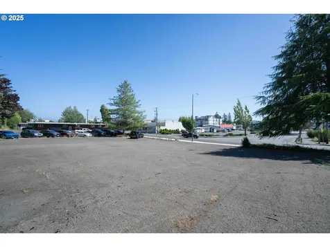 790 Commercial Avenue Coos Bay OR 97420
