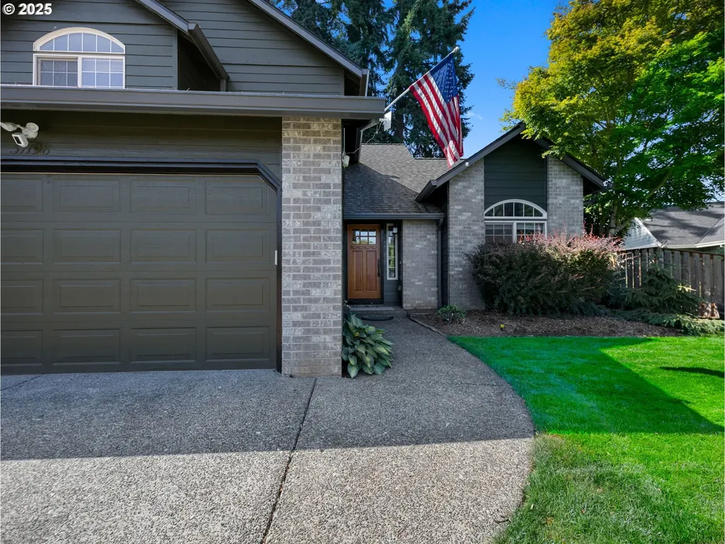 37198 Rachael Drive Sandy OR 97055