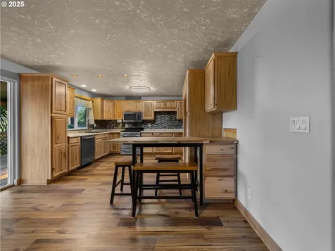 37198 Rachael Drive Sandy OR 97055