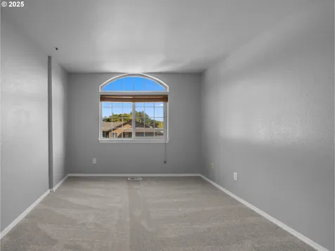 37198 Rachael Drive Sandy OR 97055