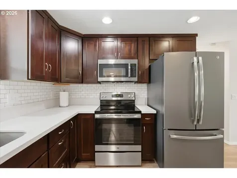4620 SW 183rd Court Beaverton OR 97078