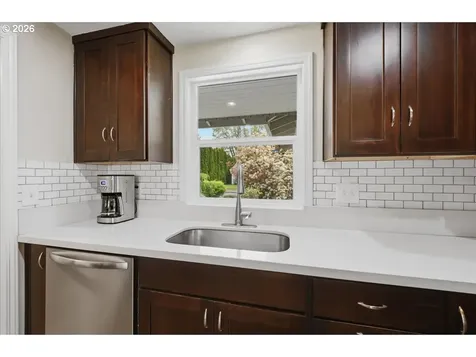 4620 SW 183rd Court Beaverton OR 97078
