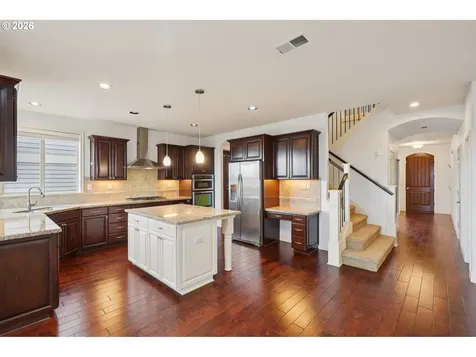 16772 NW Stalder Lane Portland OR 97229