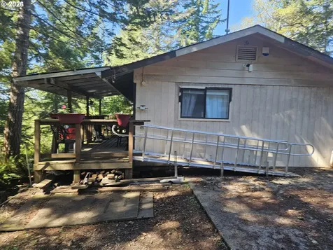 94629 Carlson Heights Lane North Bend OR 97459