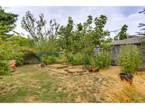 34 SE 86th Avenue Portland OR 97216