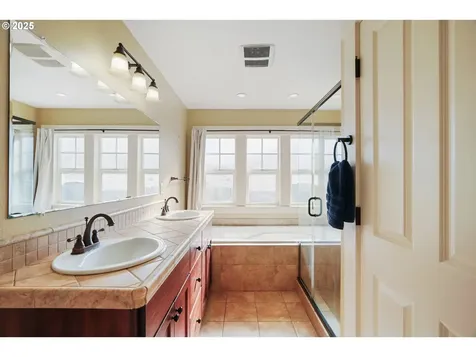 14866 SE Taryn Court Happy Valley OR 97086