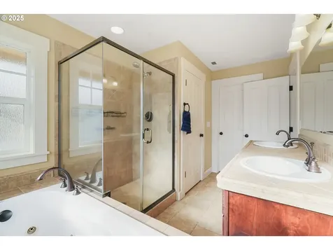 14866 SE Taryn Court Happy Valley OR 97086