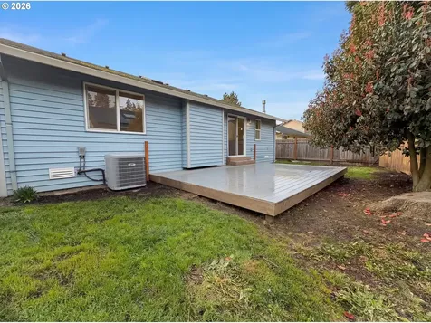 8641 NE Windstone Street Beaverton OR 97006