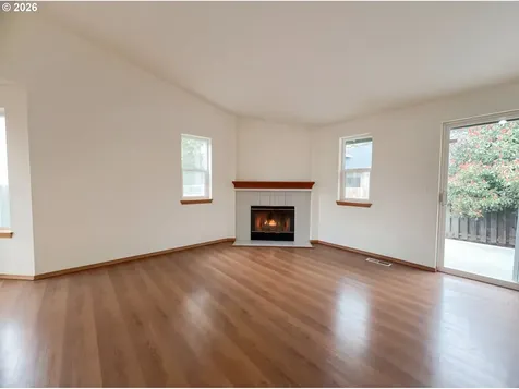 8641 NE Windstone Street Beaverton OR 97006