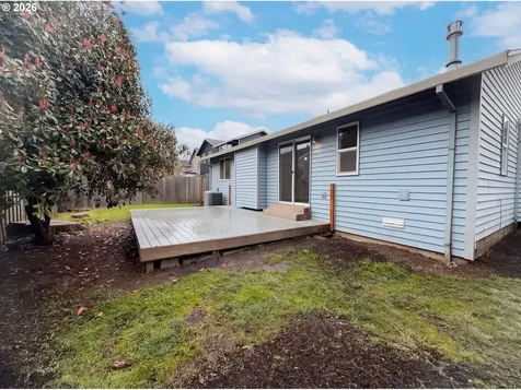 8641 NE Windstone Street Beaverton OR 97006