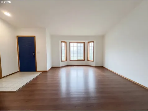 8641 NE Windstone Street Beaverton OR 97006