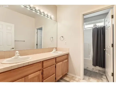 22325 SW Taylors Drive Tualatin OR 97062