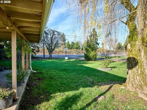 19931 Fobert Road NE Hubbard OR 97032