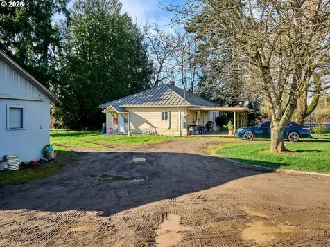 19931 Fobert Road NE Hubbard OR 97032