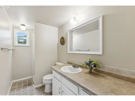 10714 NW 22nd Avenue Vancouver WA 98685