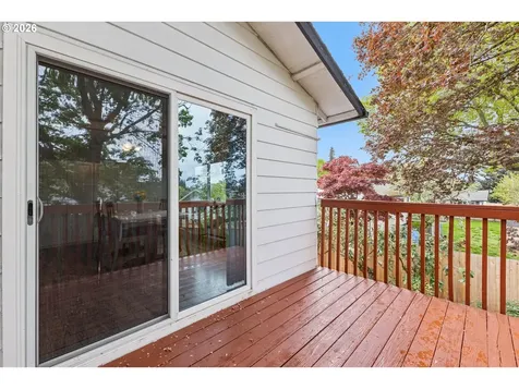10714 NW 22nd Avenue Vancouver WA 98685