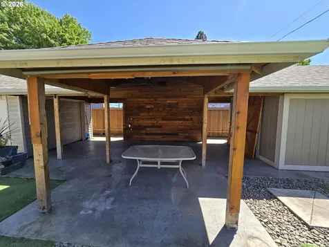1004 Z Street Vancouver WA 98661