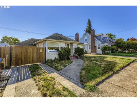 1004 Z Street Vancouver WA 98661