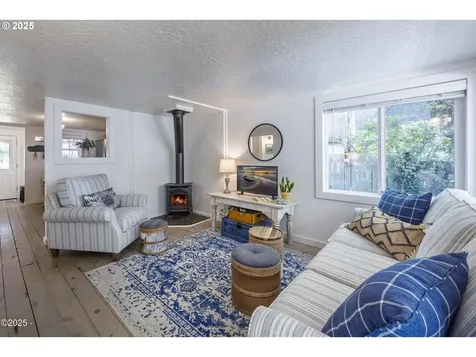 155 SE Hazelton Avenue Depoe Bay OR 97341