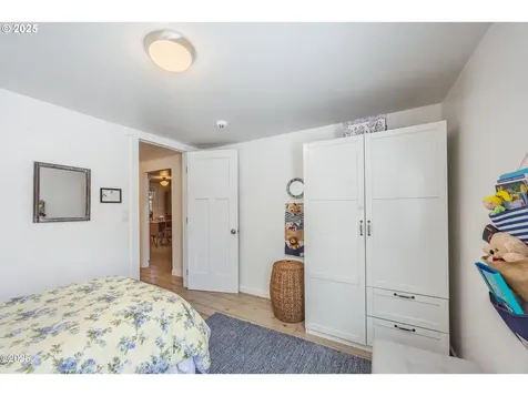 155 SE Hazelton Avenue Depoe Bay OR 97341