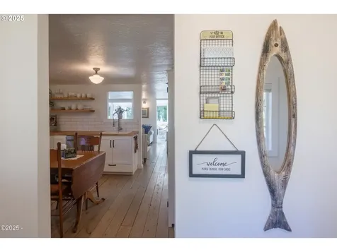 155 SE Hazelton Avenue Depoe Bay OR 97341