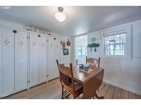 155 SE Hazelton Avenue Depoe Bay OR 97341