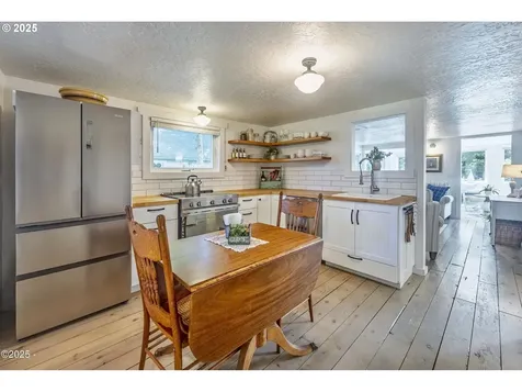 155 SE Hazelton Avenue Depoe Bay OR 97341
