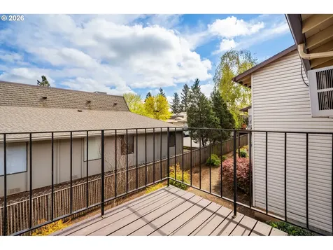 12506 SE Stark Street Portland OR 97233
