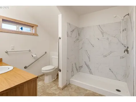 76154 Coho Lane Oakridge OR 97463