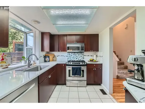 4388 NW Neskowin Avenue Portland OR 97229