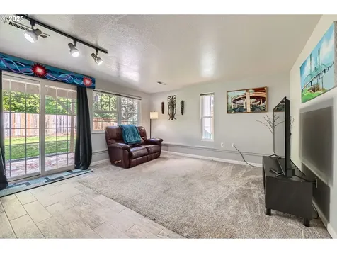 4388 NW Neskowin Avenue Portland OR 97229